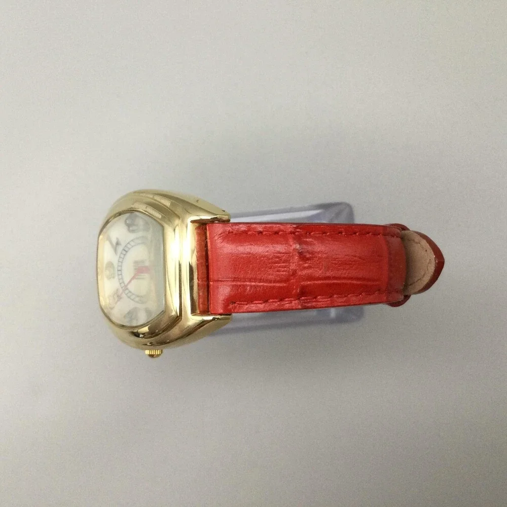 Gossip Womens Watch 31mm Gold Tone Tonneau Red Leather GS78430 New Battery